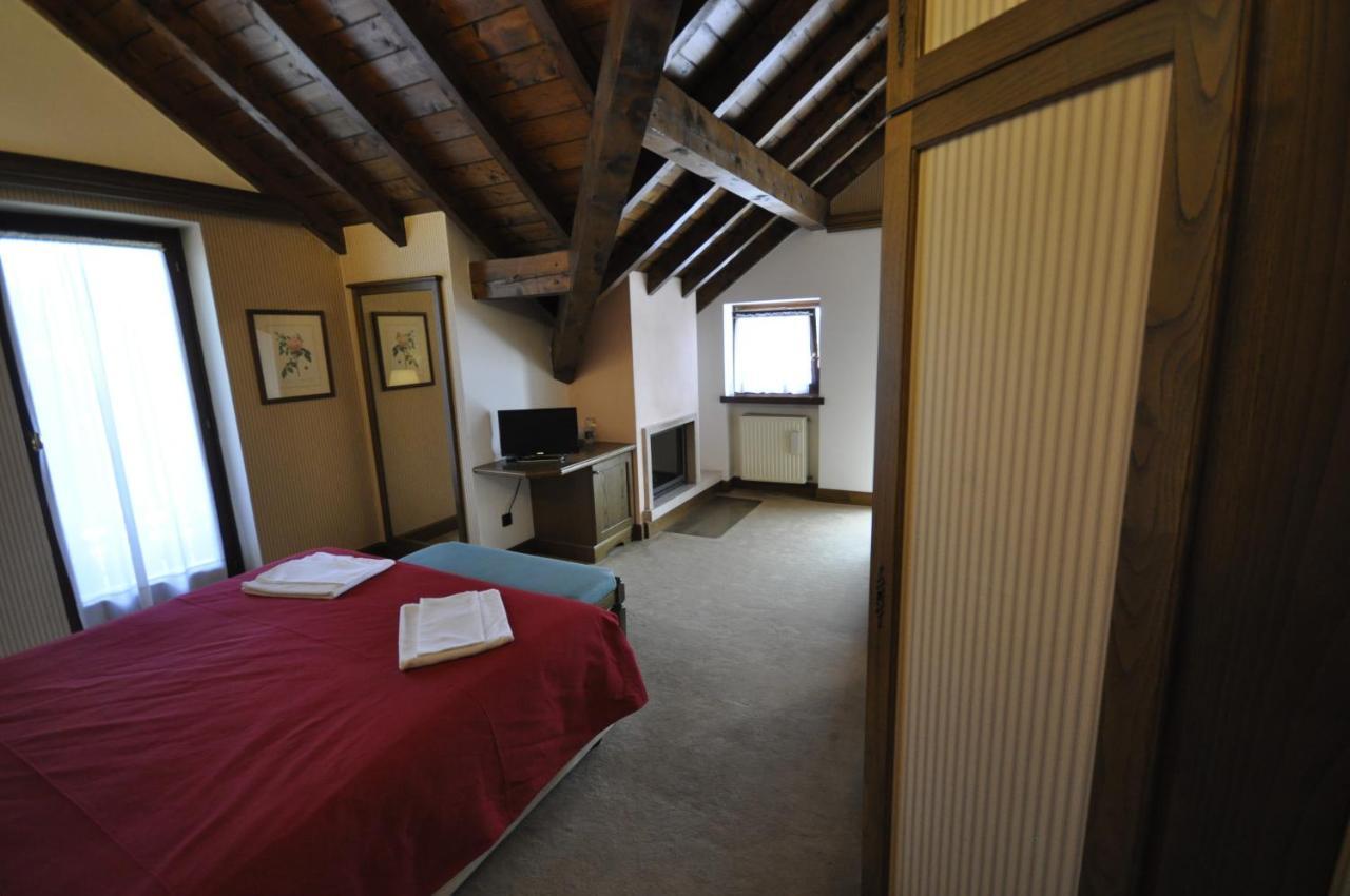 גאליו Hotel La Lepre Bianca מראה חיצוני תמונה
