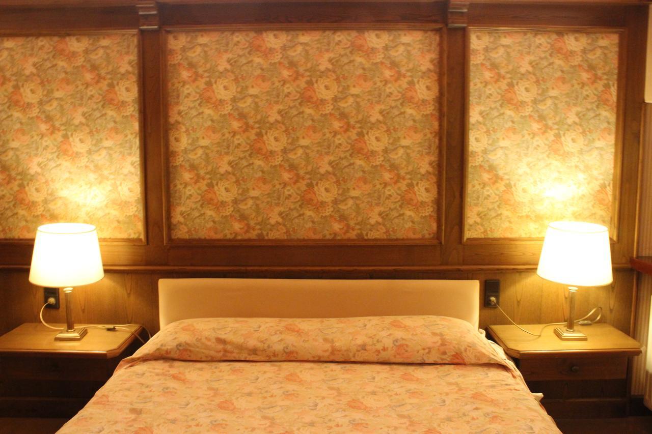 גאליו Hotel La Lepre Bianca מראה חיצוני תמונה