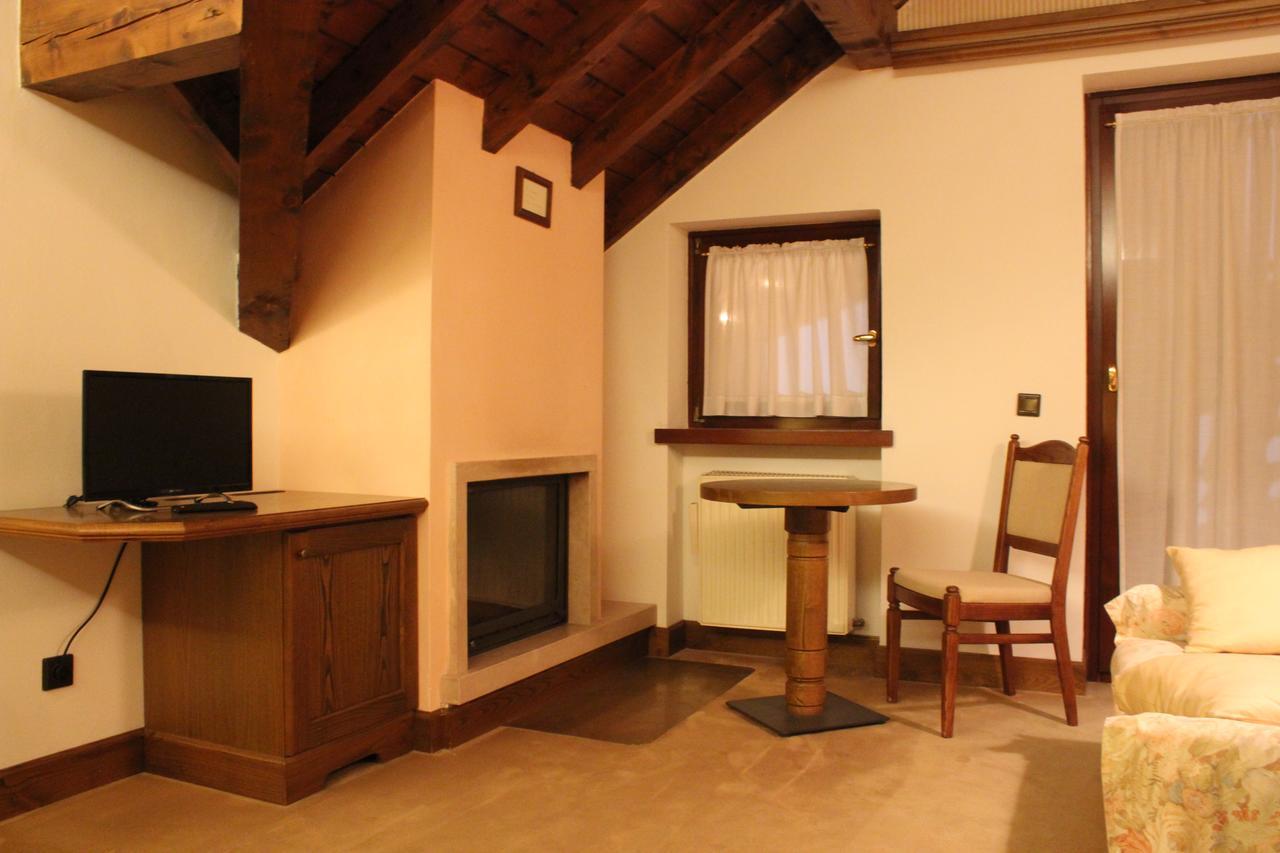 גאליו Hotel La Lepre Bianca מראה חיצוני תמונה