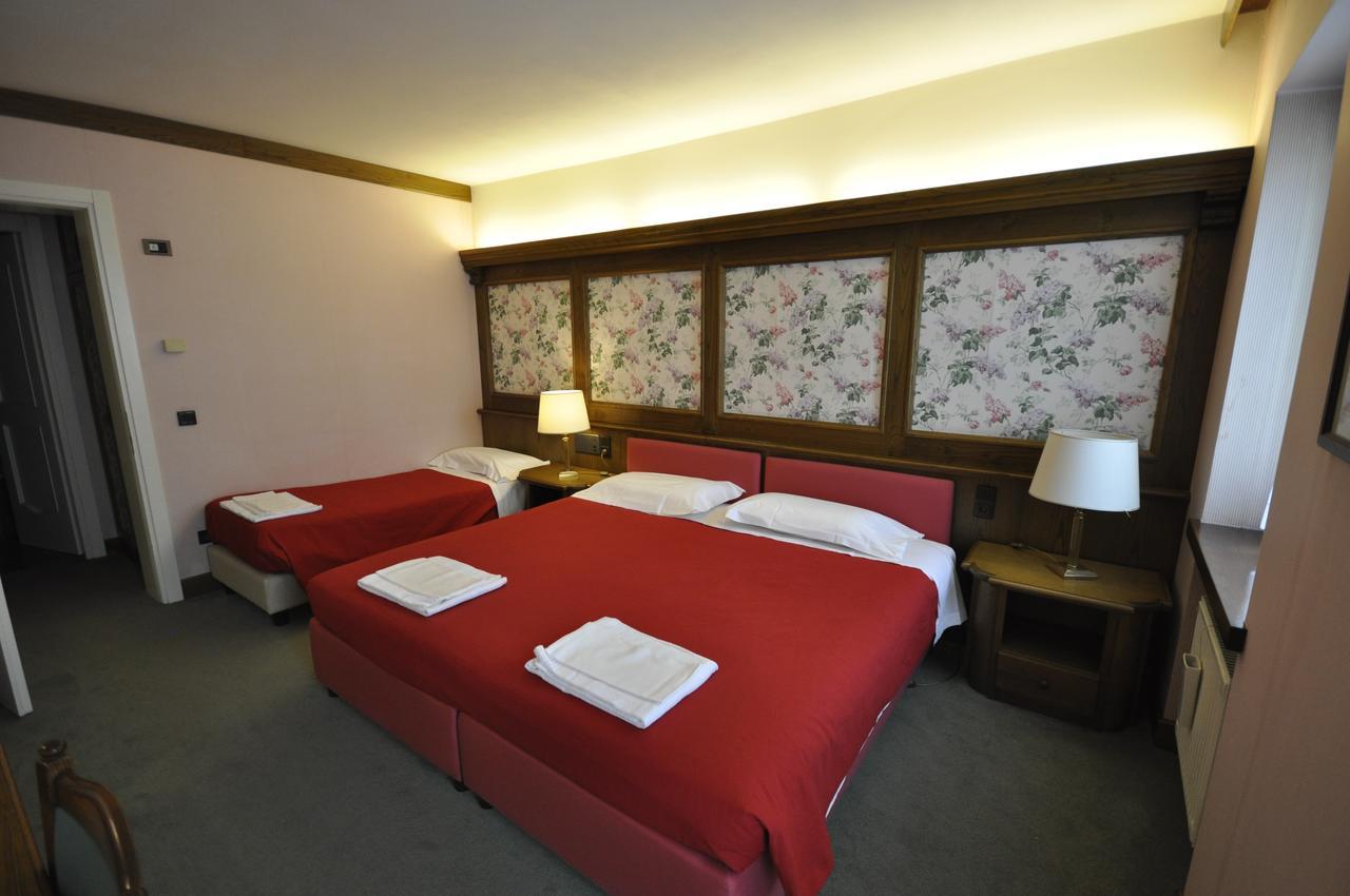 גאליו Hotel La Lepre Bianca מראה חיצוני תמונה
