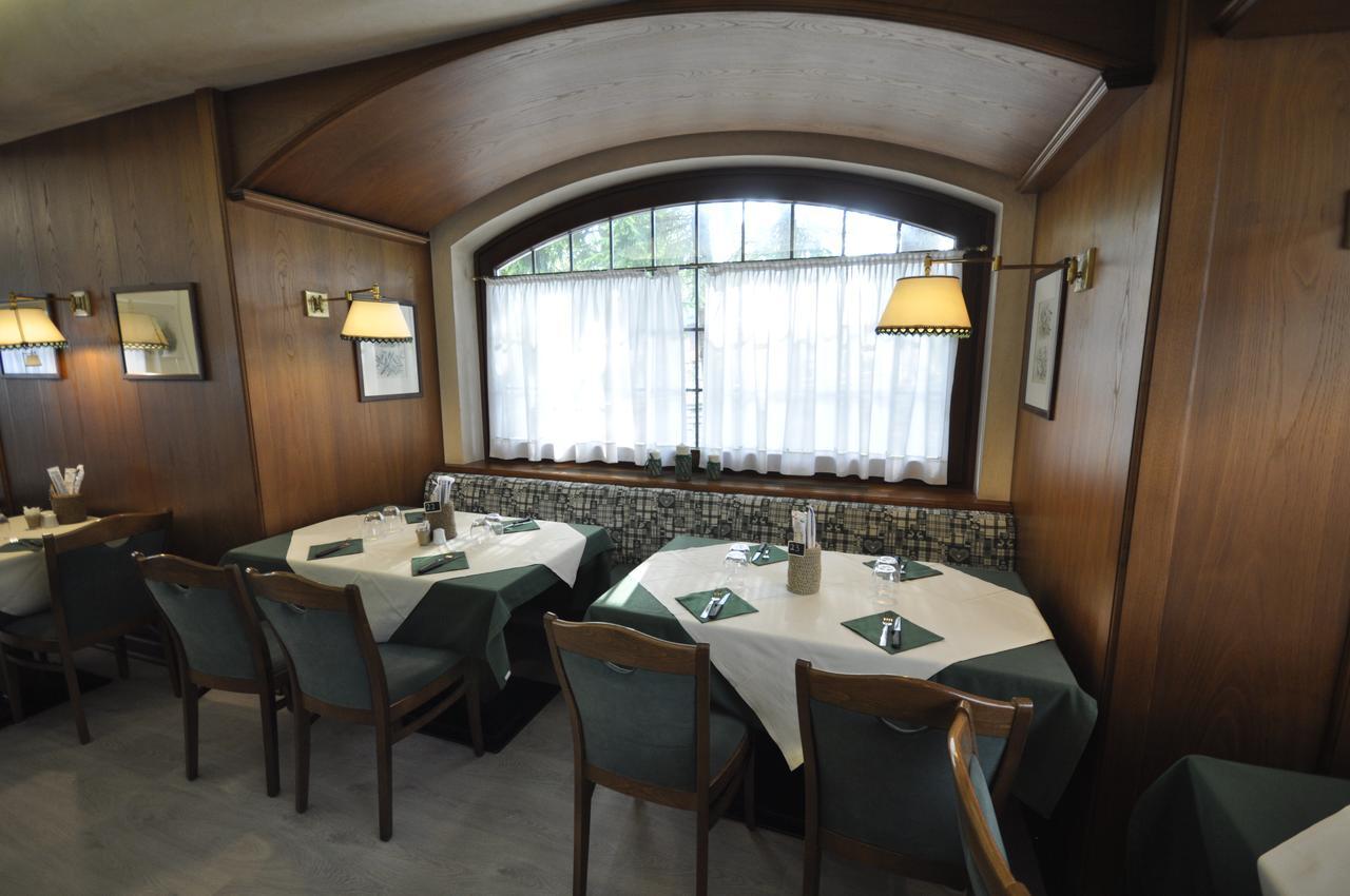 גאליו Hotel La Lepre Bianca מראה חיצוני תמונה