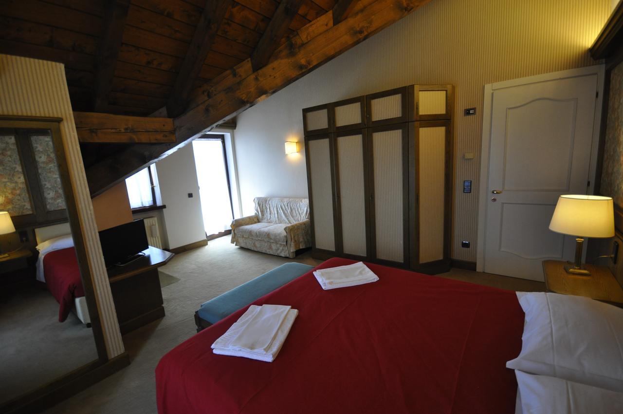 גאליו Hotel La Lepre Bianca מראה חיצוני תמונה
