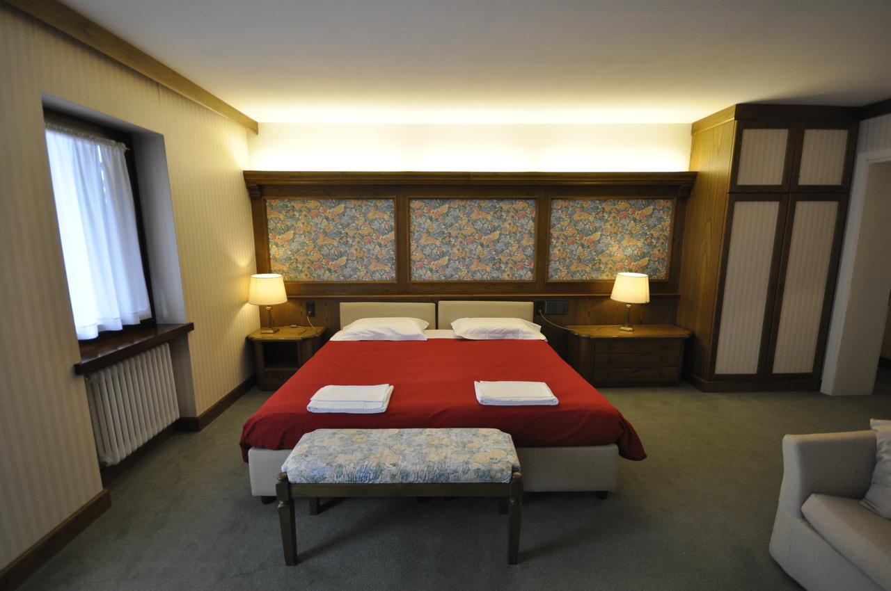 גאליו Hotel La Lepre Bianca מראה חיצוני תמונה
