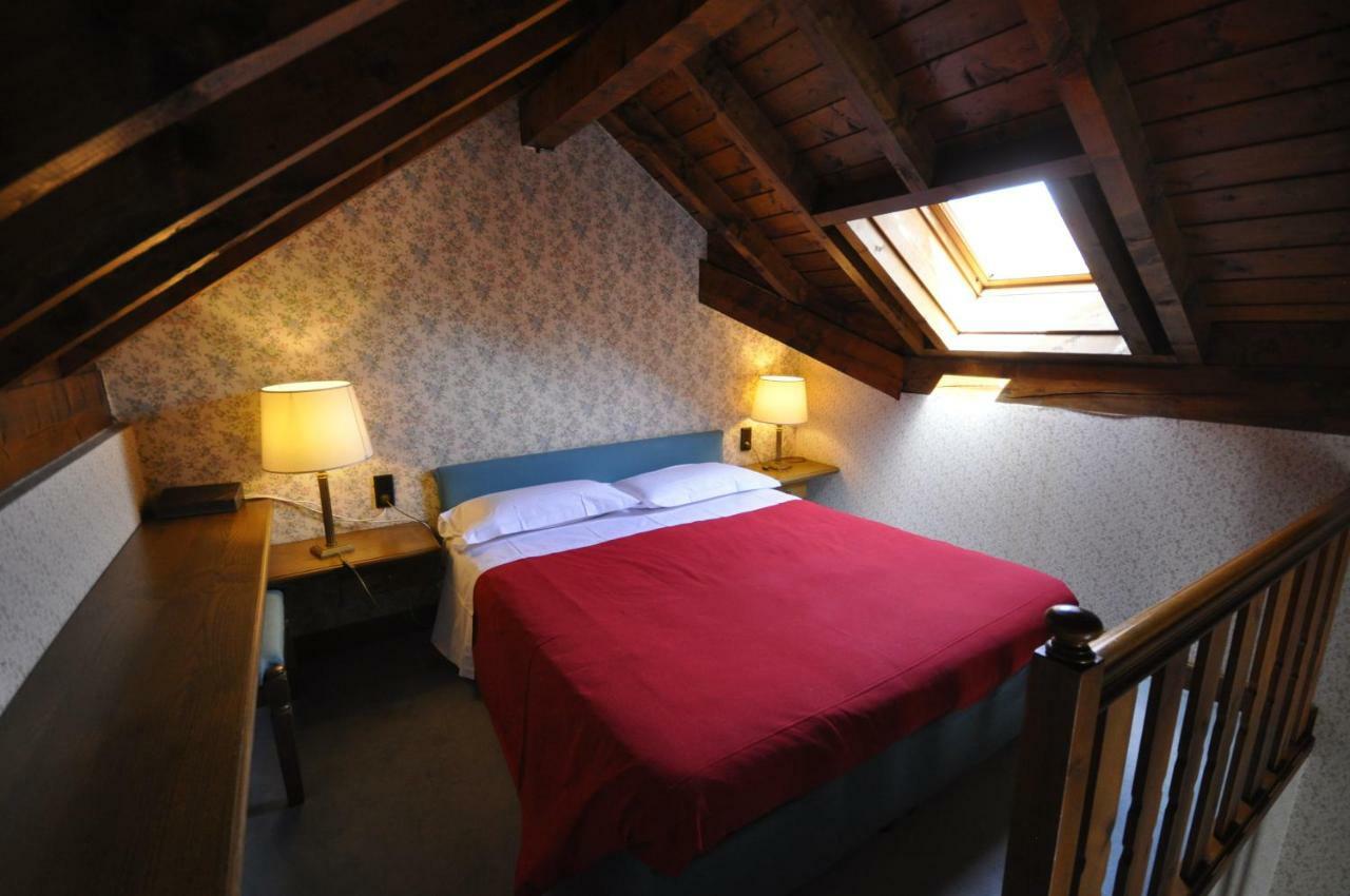 גאליו Hotel La Lepre Bianca מראה חיצוני תמונה